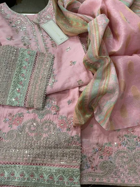 Pakistani Original Bin Saeed Luxury Jacquard Stitched 3Pcs _ Pink 