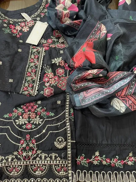 Pakistani Original Bin Saeed Luxury Jacquard Stitched 3Pcs _ Black 