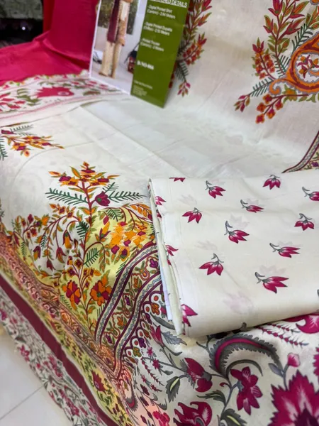 Pakistani Inspired Item