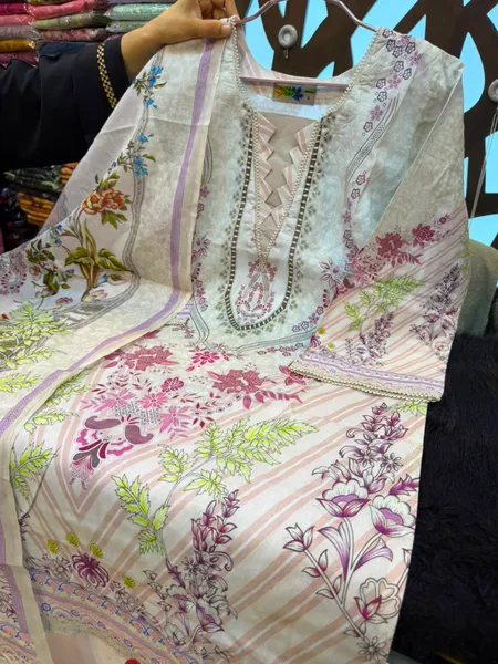 New Swiss Lawn Floral Printed Stitched 3-Piece Suit- Multicolor Floral on Off-White & Cream Base