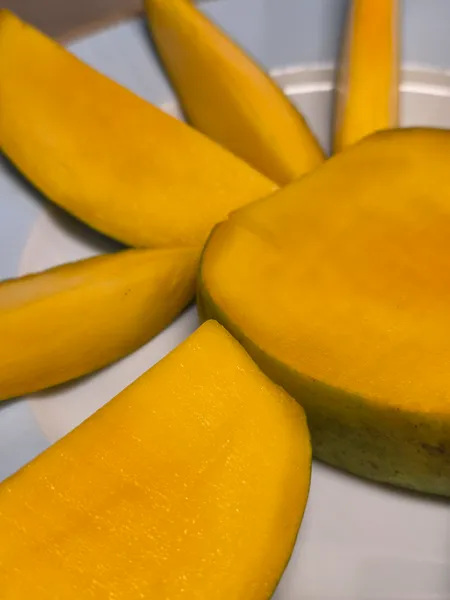 সাতক্ষীরার ফরমালিনমুক্ত গোবিন্দভোগ আম