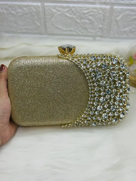 Luxury Golden Crystal Party Clutch – Premium China Imported 