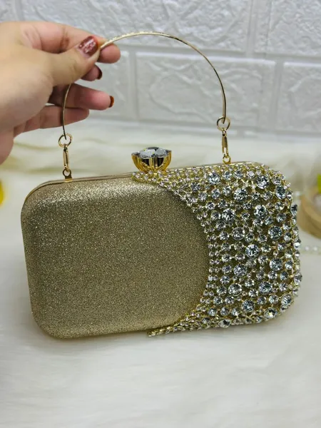 Luxury Golden Crystal Party Clutch – Premium China Imported 