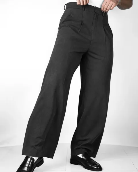 Basics Highwaisted Pleated Pants In Charcoal Grey