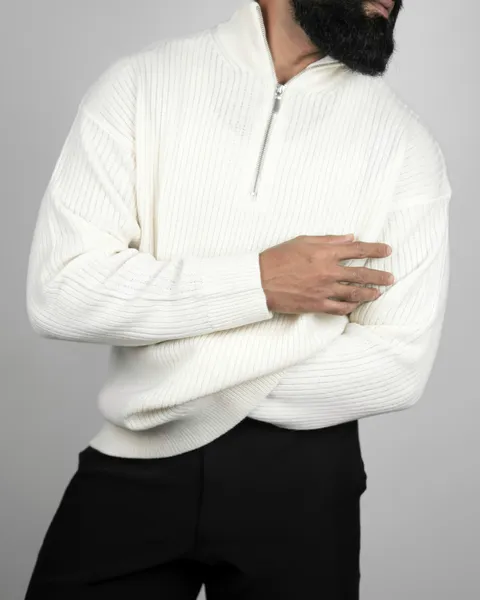 Basics Q-Zip Sweater in Cream Colorway 