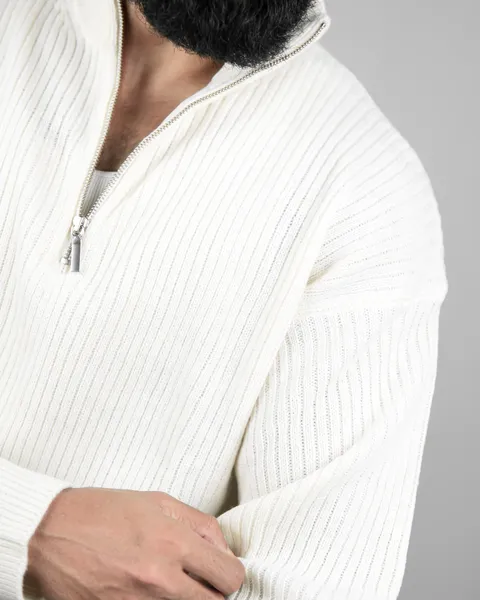 Basics Q-Zip Sweater in Cream Colorway 
