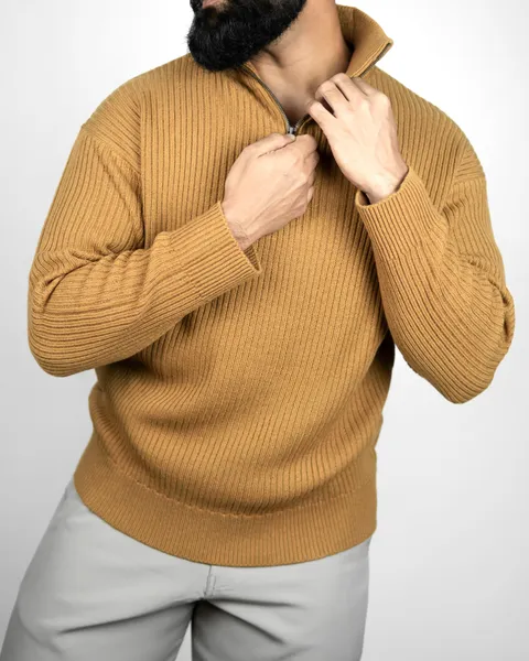 Basics Q-Zip Sweater in Bronze Colorway