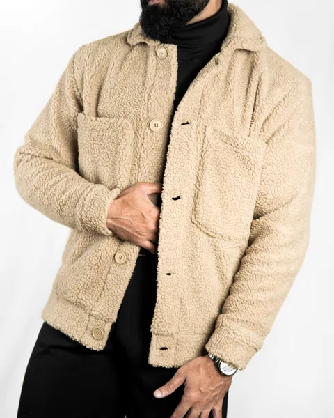 Basics Sherpa Jacket V4 in Beige Colourway