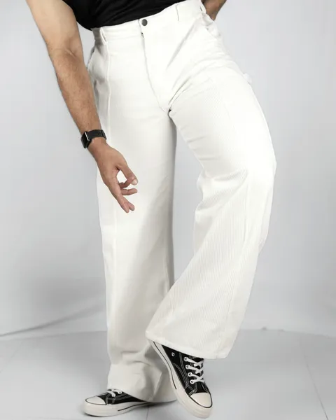 Basics Highwaisted Carpenter Pants in Classic Cream