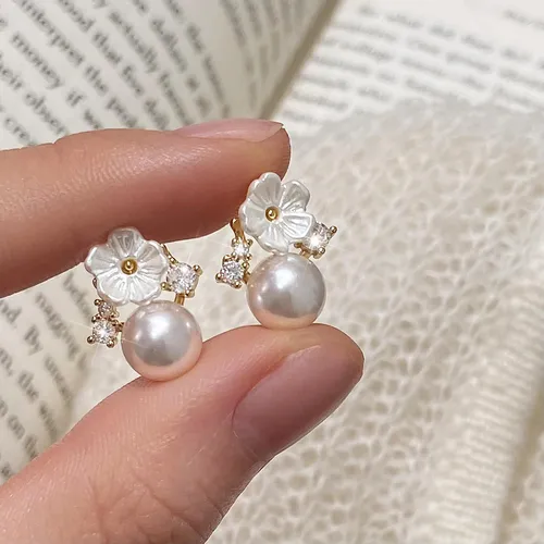 White Four Leaf Flower Zircon Pearl Pendant Stud Earrings