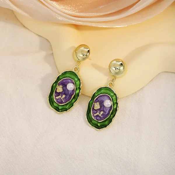 Geometric Baroque Pearl Drop Earring