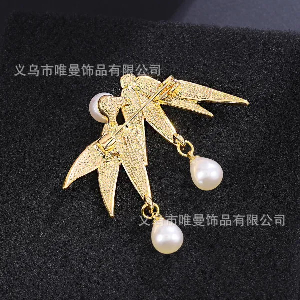 Elegant Pearl Bamboo Leaf Brooch