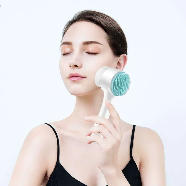 Double-Sided Silicone Face Cleansing Brush (1 pc)