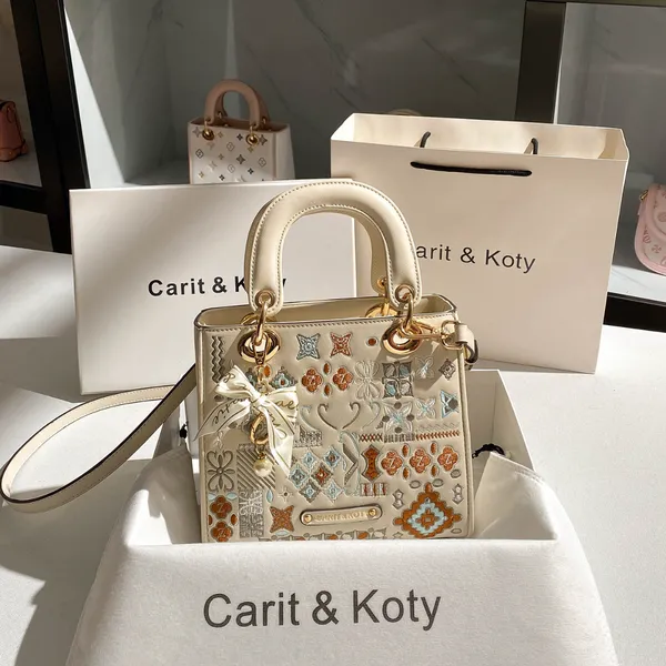 Chinese-style retro embroidered Lady Dior bag