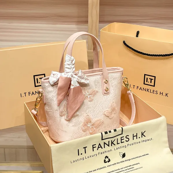  Butterfly Large-Capacity Tote Bag