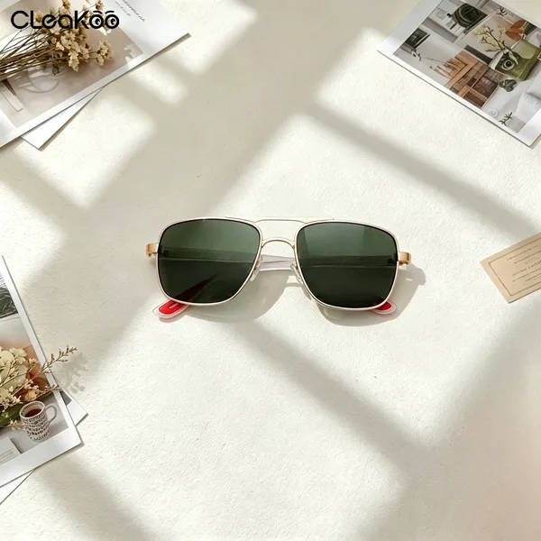 Oxford Retro Sunglass