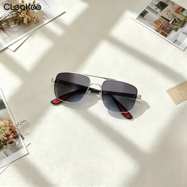 Oxford Retro Sunglass