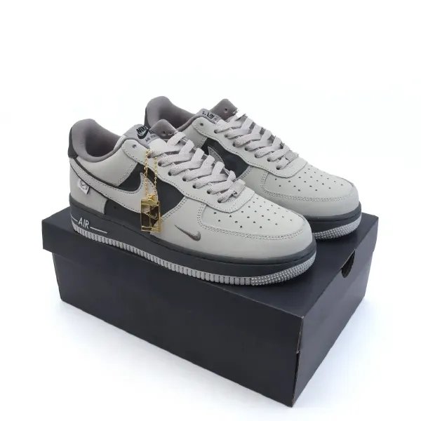 AIR FORCE 1 LOW DARK GRAY METALLIC 1:1