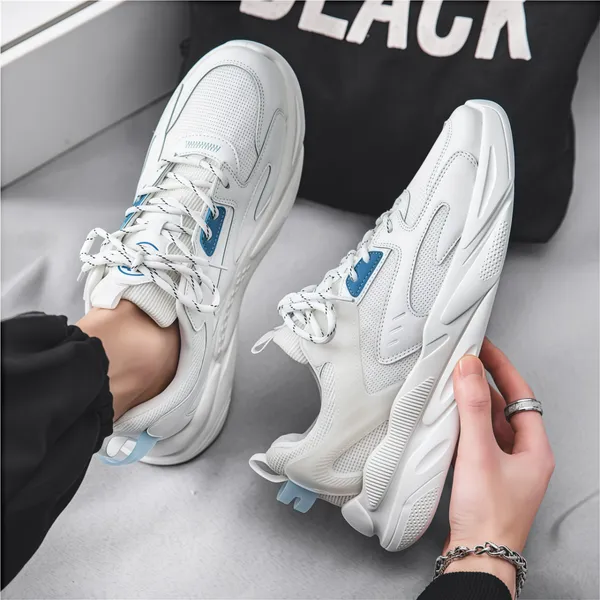 Men's New Style Thick Sole Lightweight Shoes