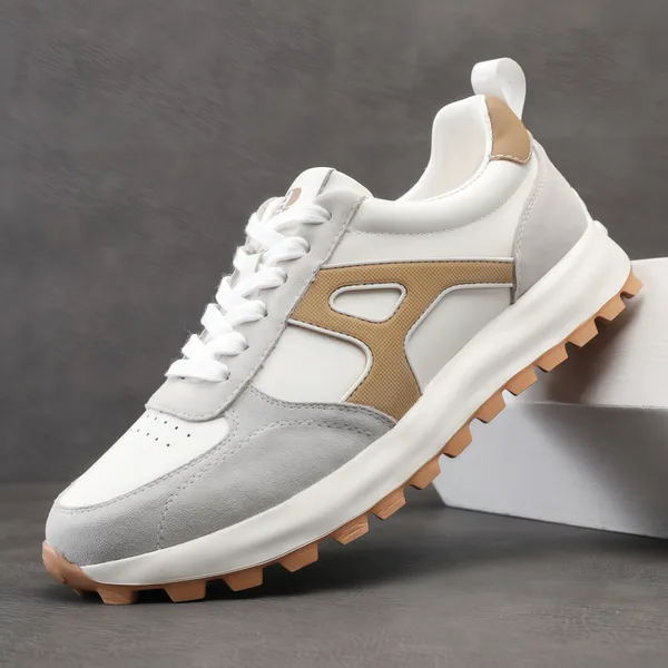 Fashionable Soft Soled Leather Sports Shoes