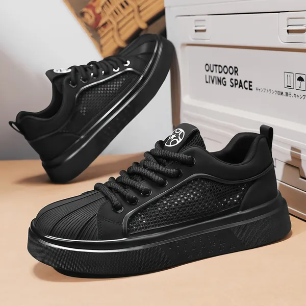 Fashionable Mesh Breathable Shoes