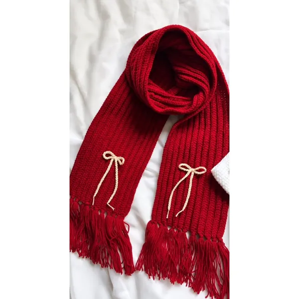 Mikasa Woollen Scarf — আপনার প্রিয় মানুষটির জন্য একটুখানি উষ্ণতা ❤️🧣