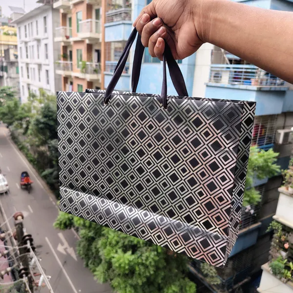 Black Pearl Gift Bag