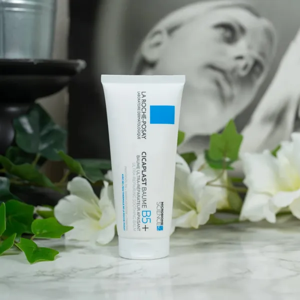 La Roche Posay – Cicaplast Balm B5+ for Dry Skin and Irritated Skin – Unscented 