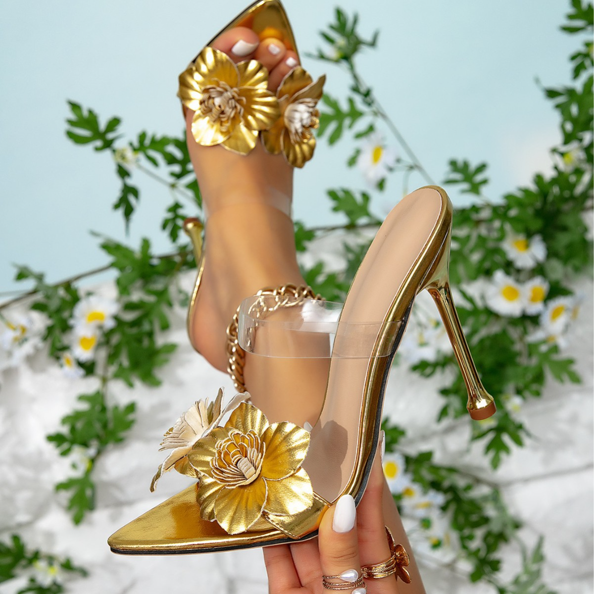 GOLDEN BLOOM STILETTO