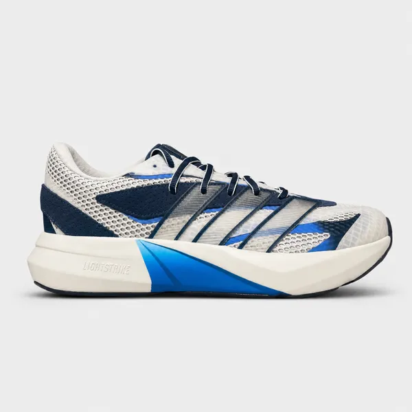 Adidas Lightblaze trainers