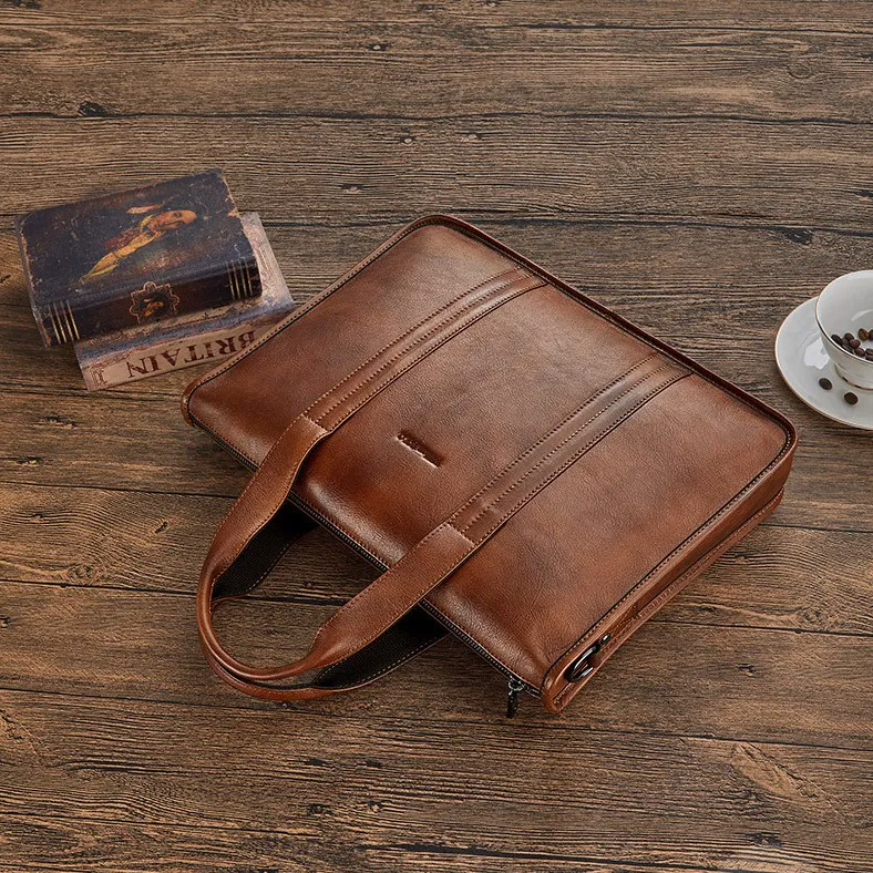 VOYAGER VIP EXECUTIVE BAG - OFF BEAT