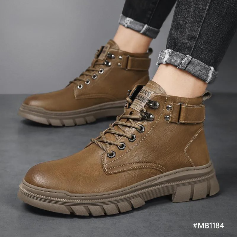RANGE ROVER MARTIN BOOT - OFF BEAT